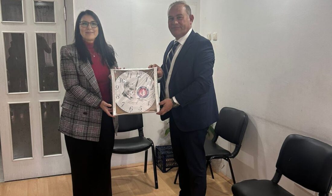 Türk Sağlık-Sen Afyonkarahisar Şube Başkanı Mehmet Ali Öztürk ve Yönetim