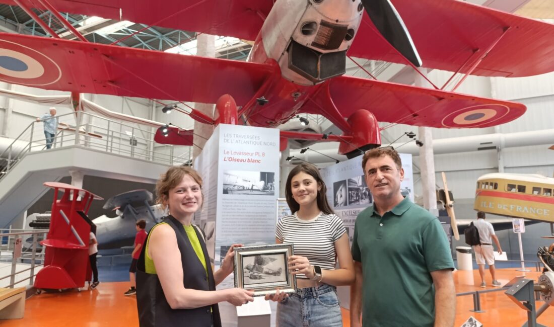 Dumlupınar Bilim ve Sanat Merkezi’nin (BİLSEM) iki öğrencisi, Zeynep Rana