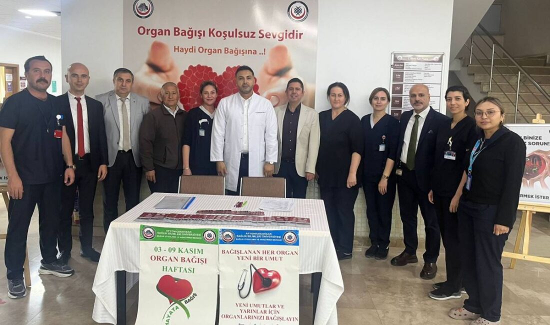 AFSÜ Hastanesi C Blokta açılan stantta, Uzm. Hem. Özlem Ateş,