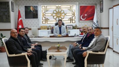 Bolvadin Organize Sanayi Bölgesi’nde yürütülen doğalgaz altyapı çalışmalarını yerinde incelemek