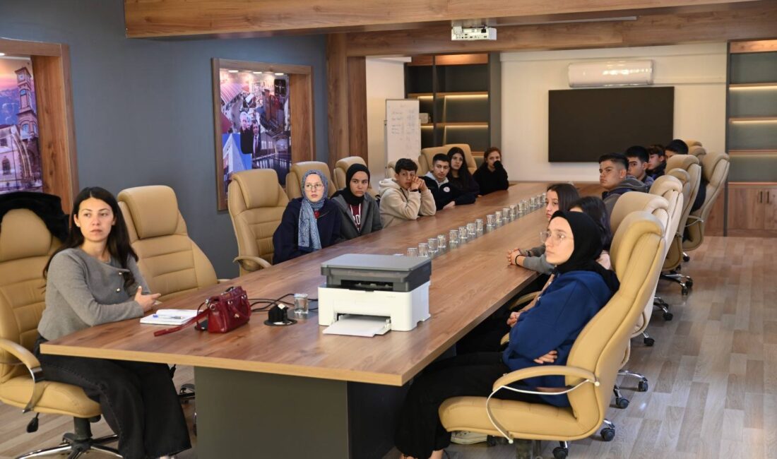 Emirdağ Belediyesi Gençlik ve Spor Hizmetleri Müdürlüğü koordinesinde kurulan Emirdağ