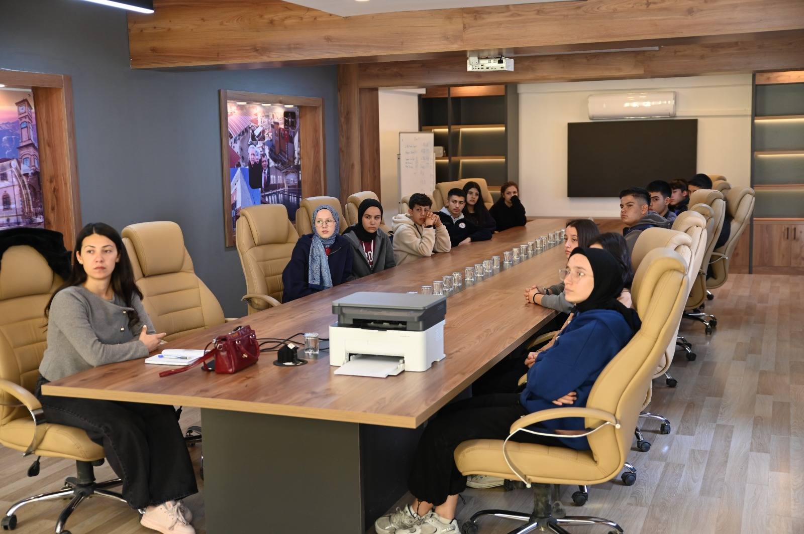 Emirdağ Belediyesi Gençlik ve Spor Hizmetleri Müdürlüğü koordinesinde kurulan Emirdağ