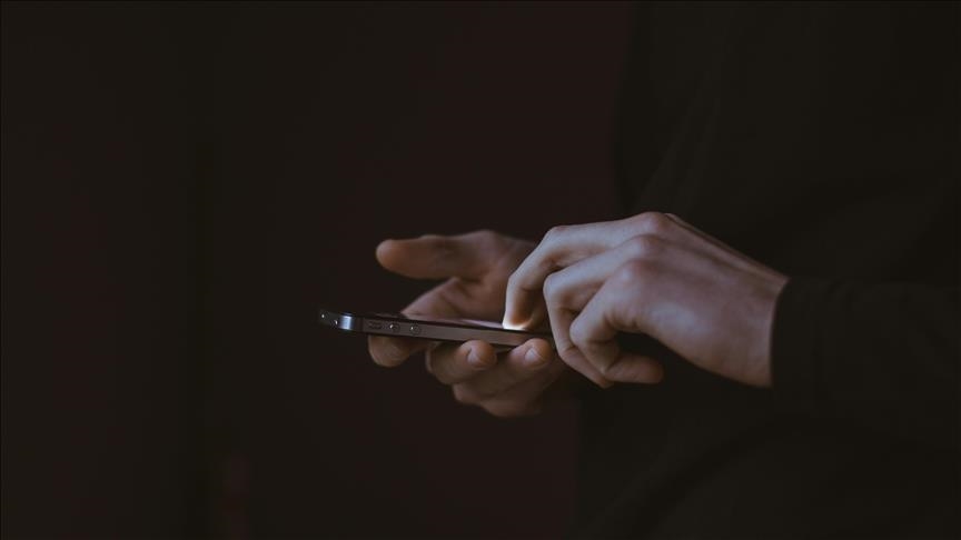 Türkiye'de ocak-ekim döneminde mevduat ve yatırım bankalarında mobil bankacılık hizmeti