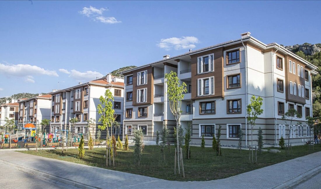 "Yüzyılın Konut Projesi" olarak duyurulan 500 bin sosyal konut projesinde