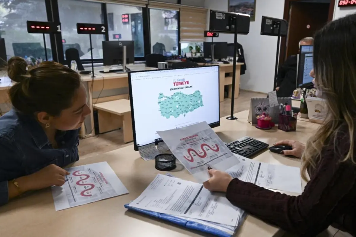 500 bin sosyal konut projesine başvurular yoğun ilgi gördü. 5