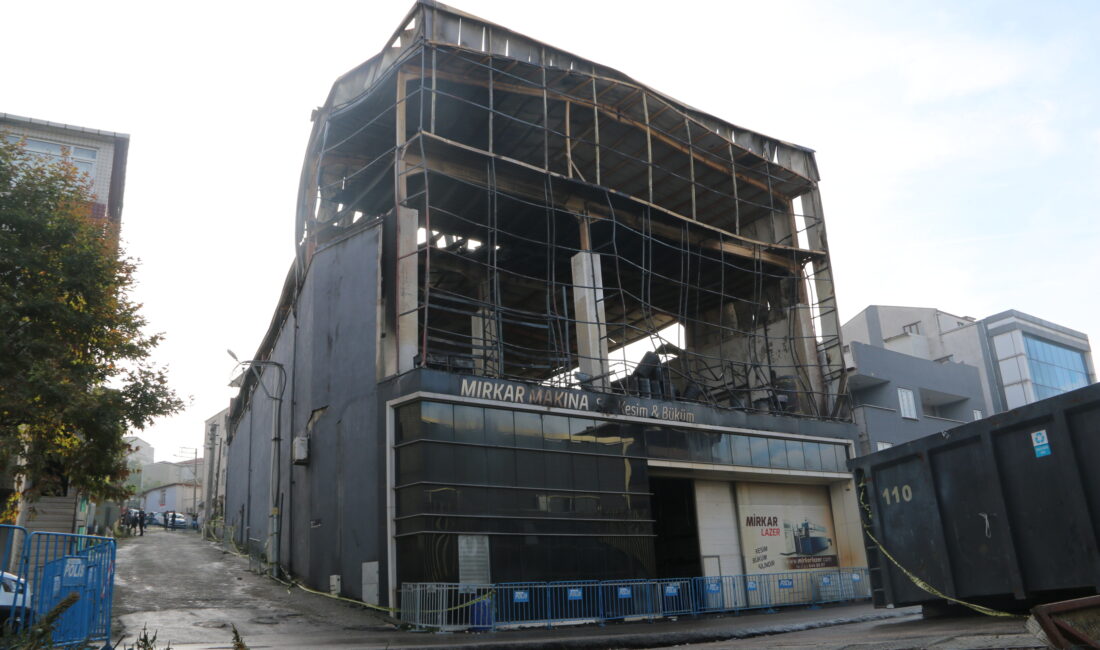 Kocaeli’nin Dilovası ilçesinde bir kozmetik fabrikasında çıkan yangında 6 kişi