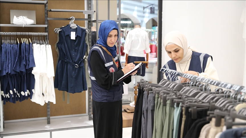 Ticaret Bakanlığı, kasım ayı indirimlerine yönelik denetimlerde, ürünlere gerçekte çok
