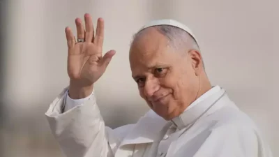 Papa 14. Leo, ilk resmi dış gezisi kapsamında Ankara'ya geldi.