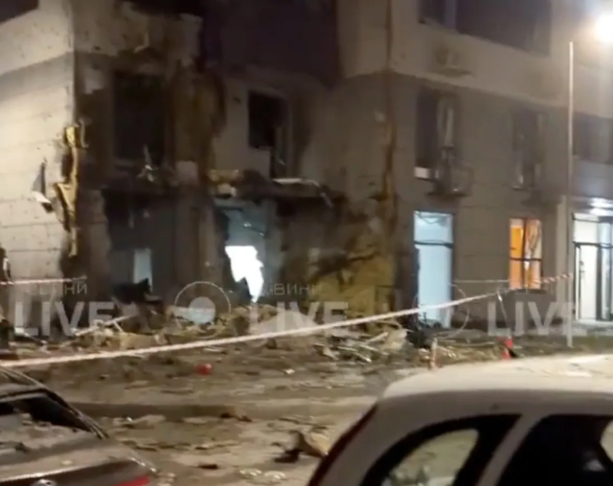 Rusya, Ukrayna’nın çeşitli bölgelerine 7 füze ve 315 insansız hava