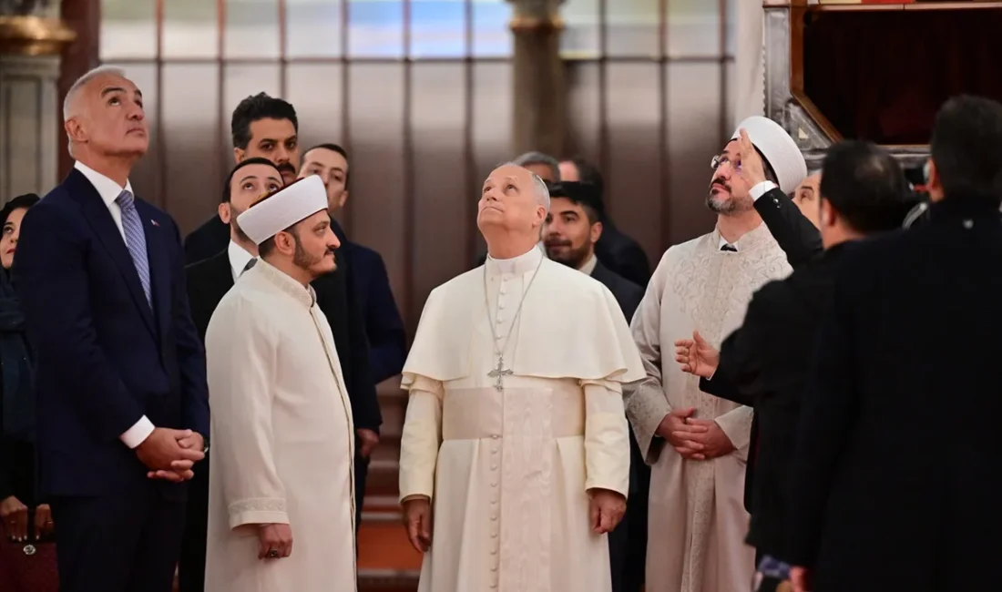 Resmî ziyaret için Türkiye’ye gelen Vatikan Devlet Başkanı Papa 14.