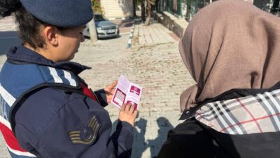 Afyonkarahisar İl Jandarma Komutanlığı, kadına yönelik şiddetle mücadele kapsamında farkındalık