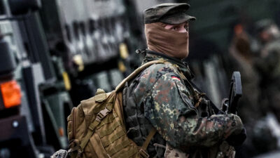 Almanya’da koalisyon hükümeti, gönüllülük esasına dayalı yeni askerlik modelinde uzlaştı.