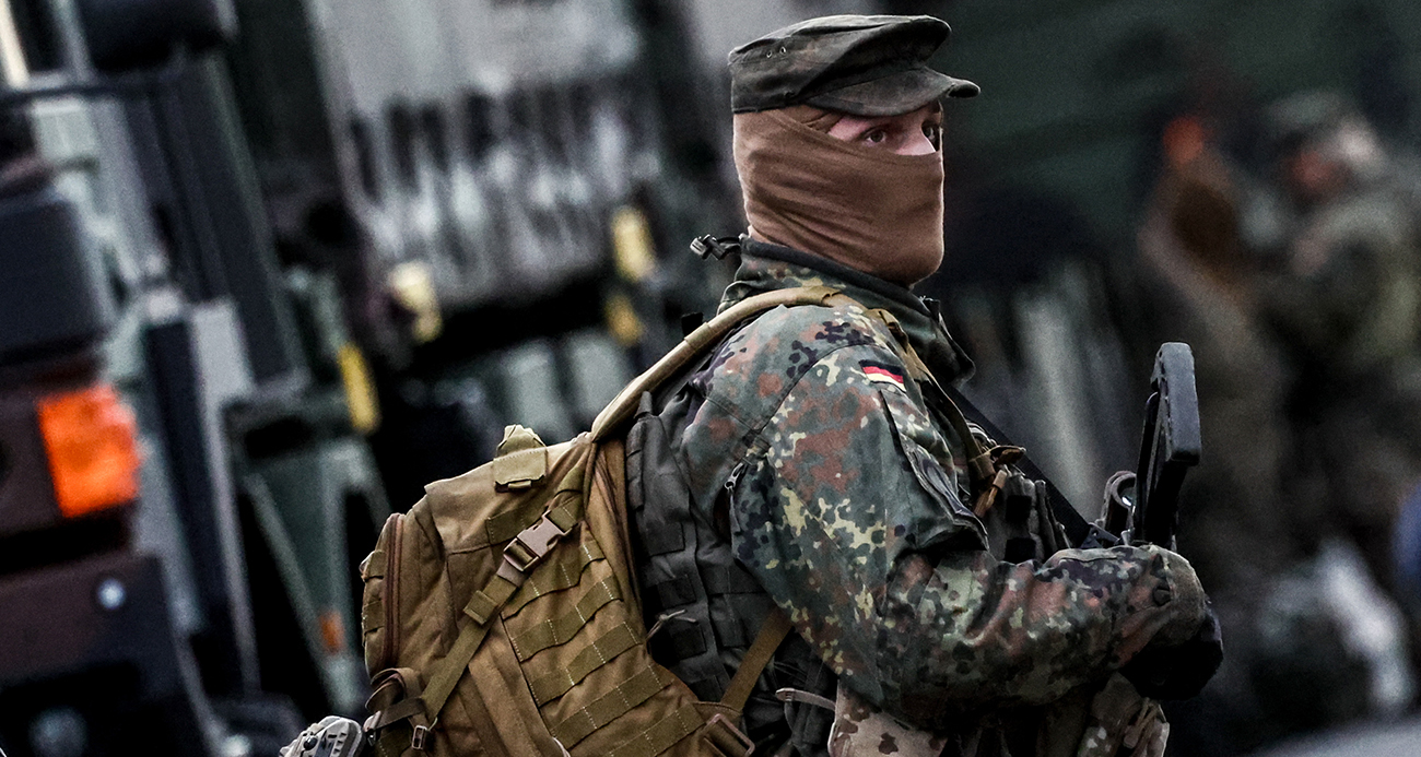 Almanya’da koalisyon hükümeti, gönüllülük esasına dayalı yeni askerlik modelinde uzlaştı.