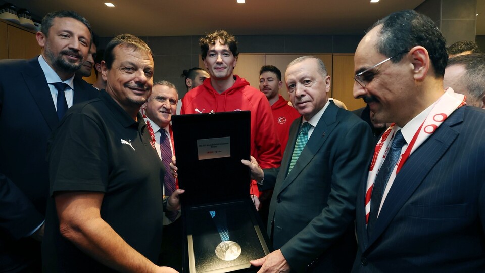 FIBA 2025 Avrupa Şampiyonası’nda ikincilik elde eden A Milli Erkek