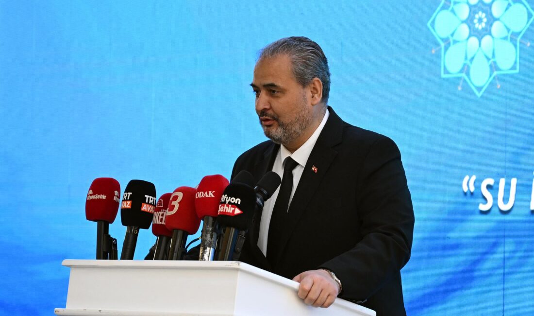 Afyonkarahisar’da düzenlenen “Türk Dünyası 1. Su Çalıştayı-Su İçin Teknik Güç