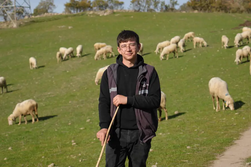 22 yaşındaki Furkan Aşık, mimarlık eğitimini tamamladıktan sonra Balıkesir’in Dursunbey