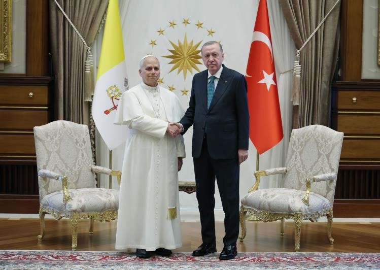 Katoliklerin ruhani lideri ve Vatikan Devlet Başkanı Papa 14. Leo,
