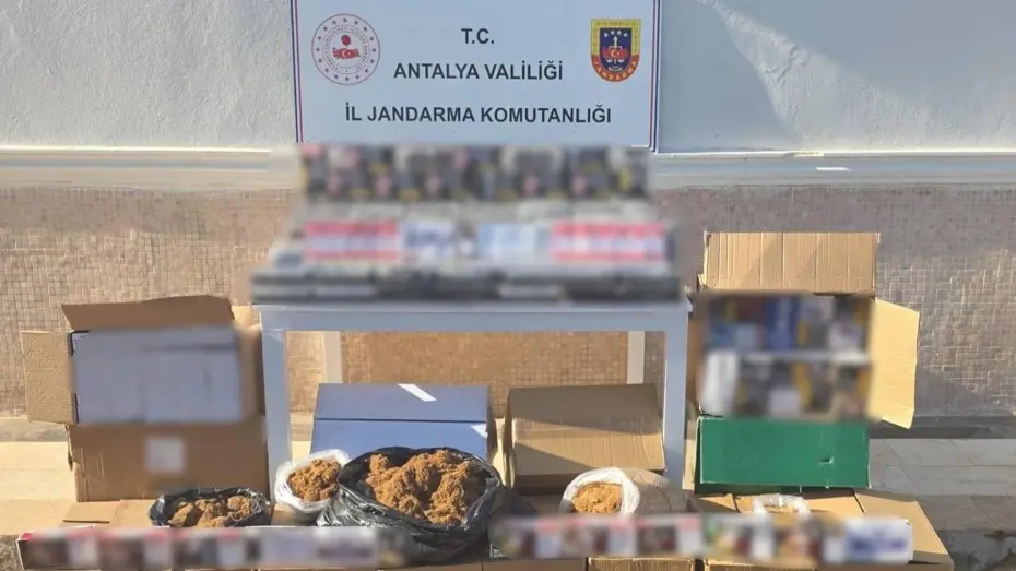 Antalya’da jandarma ekipleri tarafından yapılan operasyonda 480 bin doldurulmuş makaron