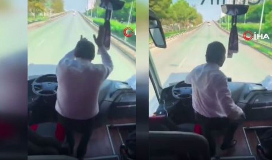 Antalyaspor taraftarlarını deplasmana götüren otobüs şoförü, seyir halindeyken koltuğundan kalkarak