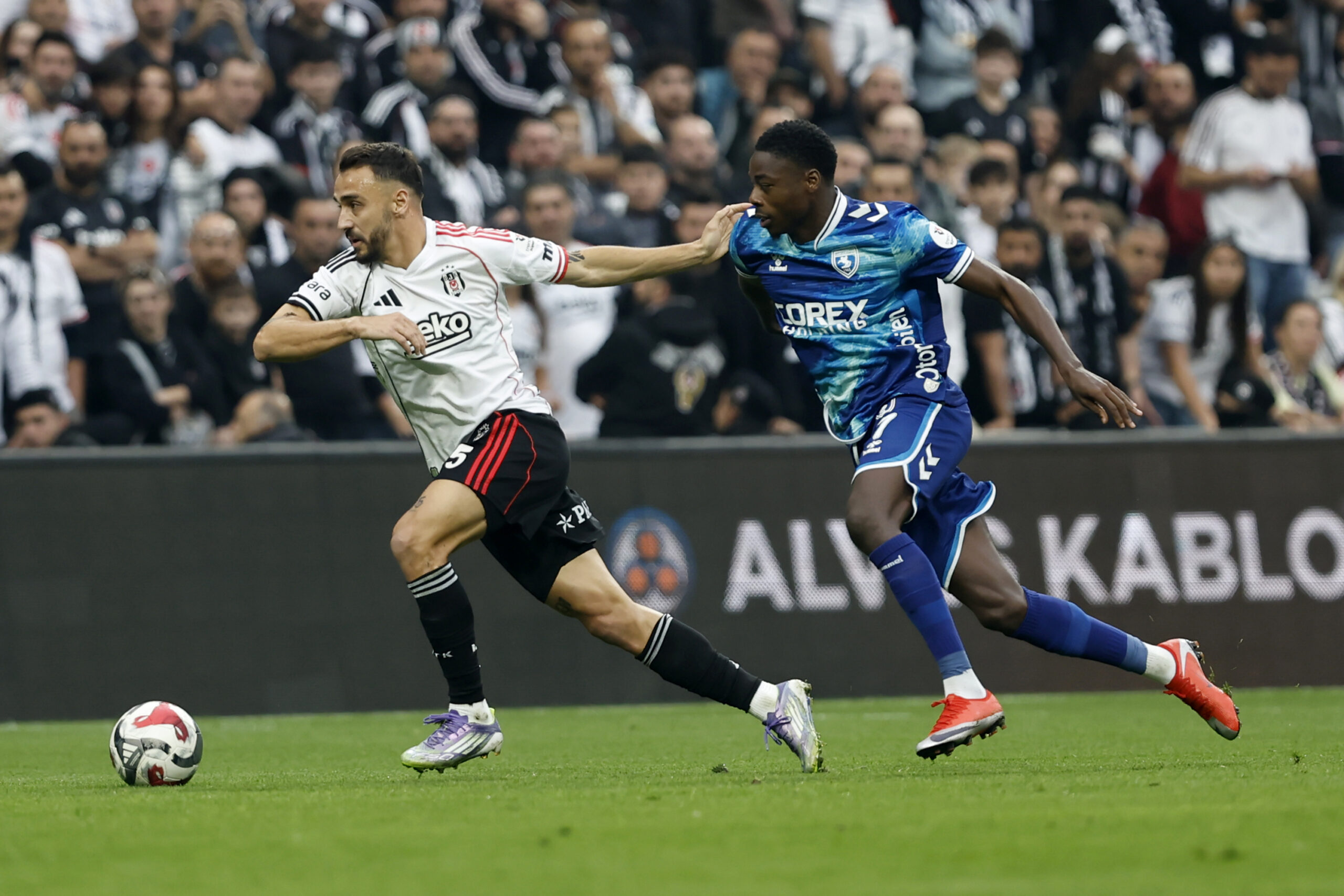 BEŞİKTAŞ, Süper Lig’in 13’üncü haftasında sahasında konuk ettiği Samsunspor ile