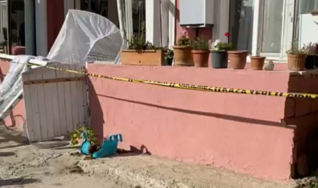 Evde meydana gelen doğal gaz patlamasında bir kişi yaralandı. Yaralı,