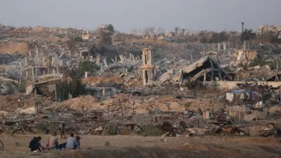 Ateşkes ihlalleri devam ederken İsrail, Gazze'nin Şecaiye mahallesinde pazarın yakınına