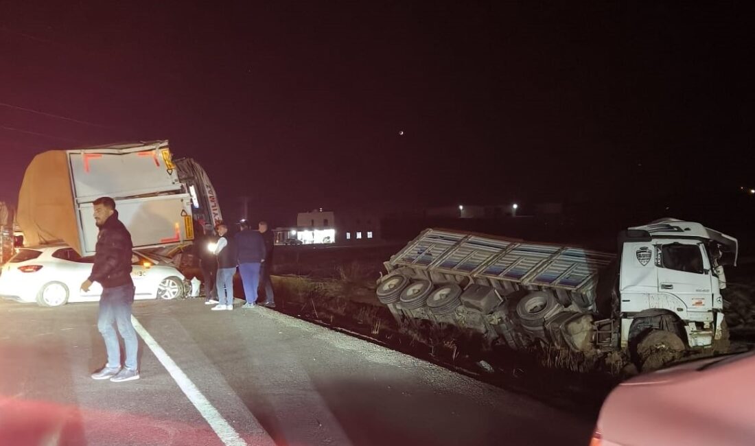 Diyarbakır’da 5 aracın karıştığı zincirleme kazada bir aileden 4 kişi