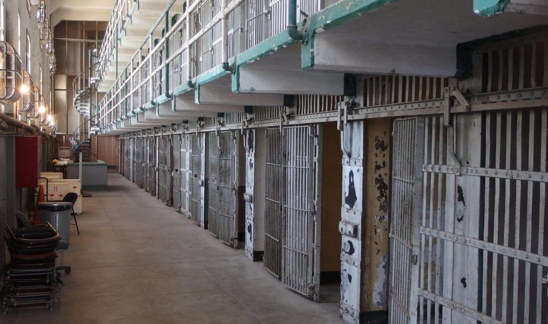 Ekvador’un El Oro eyaletindeki bir cezaevinde 27 mahkum ölü bulundu.