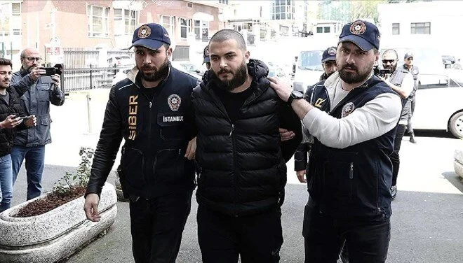 Kurduğu Thodex kripto para borsası ile binlerce kişiyi dolandırdığı iddiasıyla