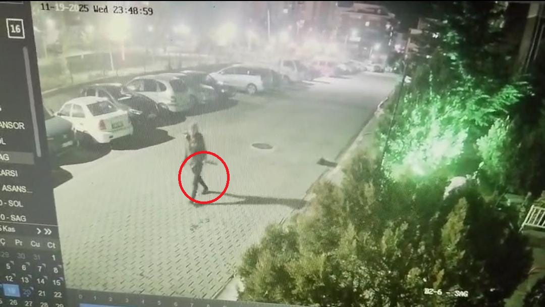 Ankara Etimesgut’ta Hasan Anlan (37), boşanmasına neden olduğunu iddia ettiği