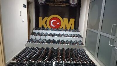 Emniyet Genel Müdürlüğü koordinasyonunda Adana, Erzincan ve Van merkezli 41