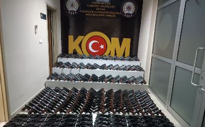 Emniyet Genel Müdürlüğü koordinasyonunda Adana, Erzincan ve Van merkezli 41