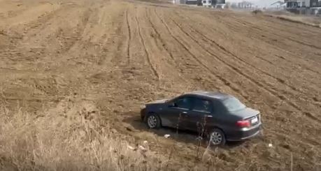 Bursa’nın İnegöl ilçesinde, bir eşin diğerine sürüş dersi verdiği sırada