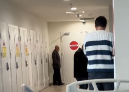 İstanbul Beyoğlu’nda bir kafede kahve içtikten sonra fenalaşarak hastaneye kaldırılan