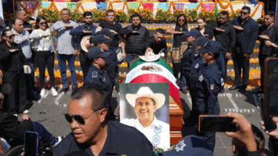 Meksika’nın Michoacan eyaletinde Uruapan Belediye Başkanı Carlos Alberto Manzo Rodríguez,