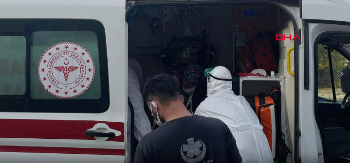 AFYONKARAHİSAR'da yedikleri patates kızartmasından sonra fenalaşan anne ve 3 çocuğu