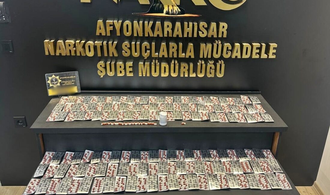 Afyonkarahisar İl Emniyet Müdürlüğü’ne bağlı ekipler, uyuşturucu madde ticaretine karşı