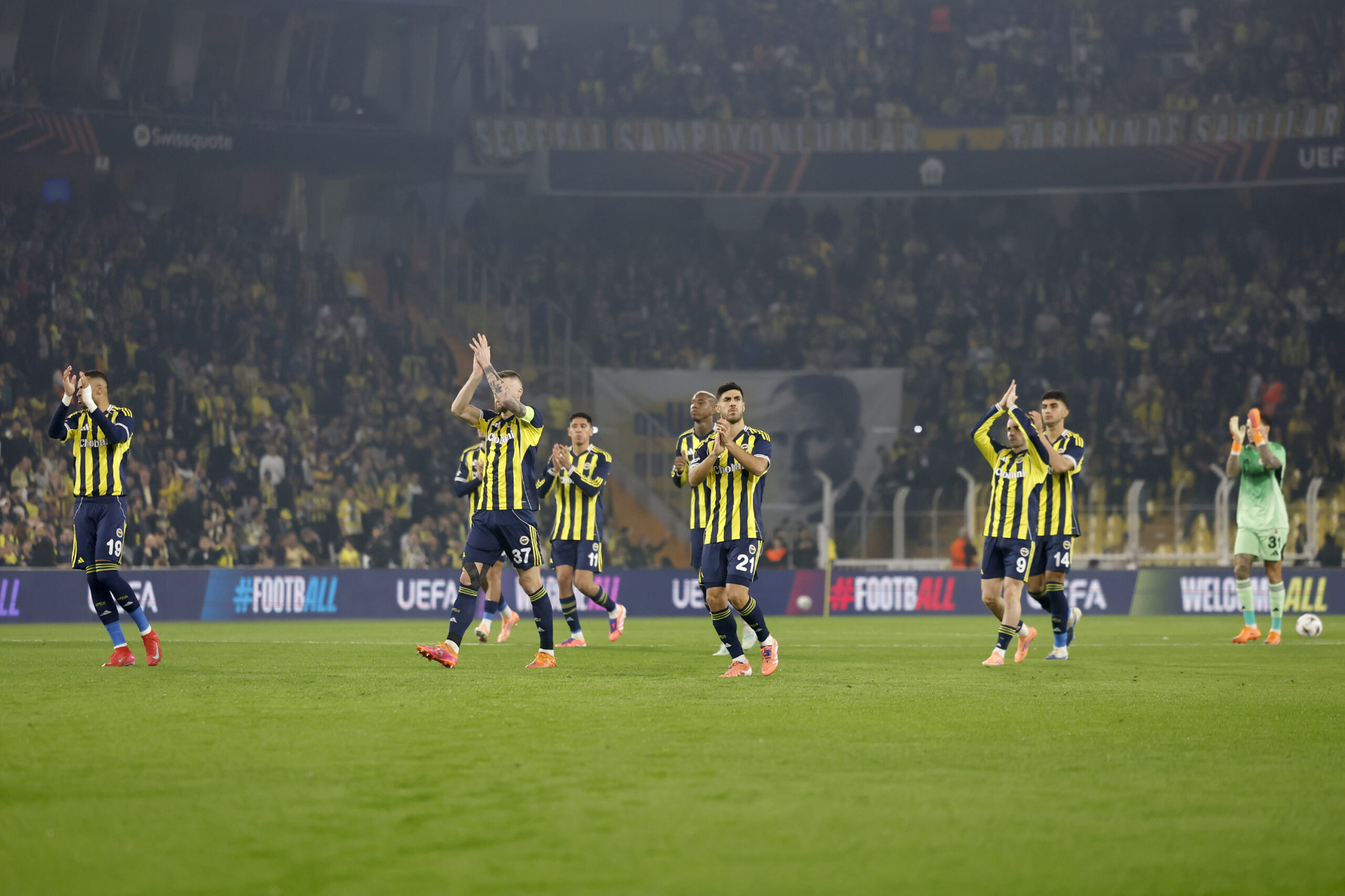 FENERBAHÇE, UEFA Avrupa Ligi’nin 5’inci haftasında sahasında Ferencvaros’la 1-1 berabere