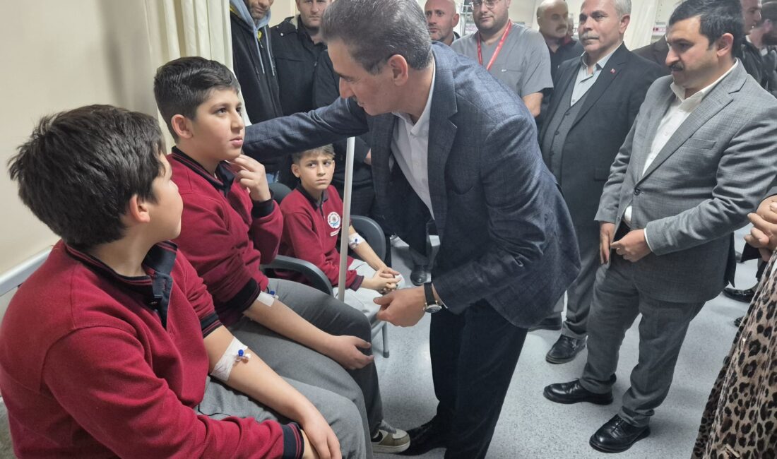 Gümüşhane’nin Kelkit ilçesinde pansiyona dışarıdan getirilen pideyi yiyen 29 öğrenci,