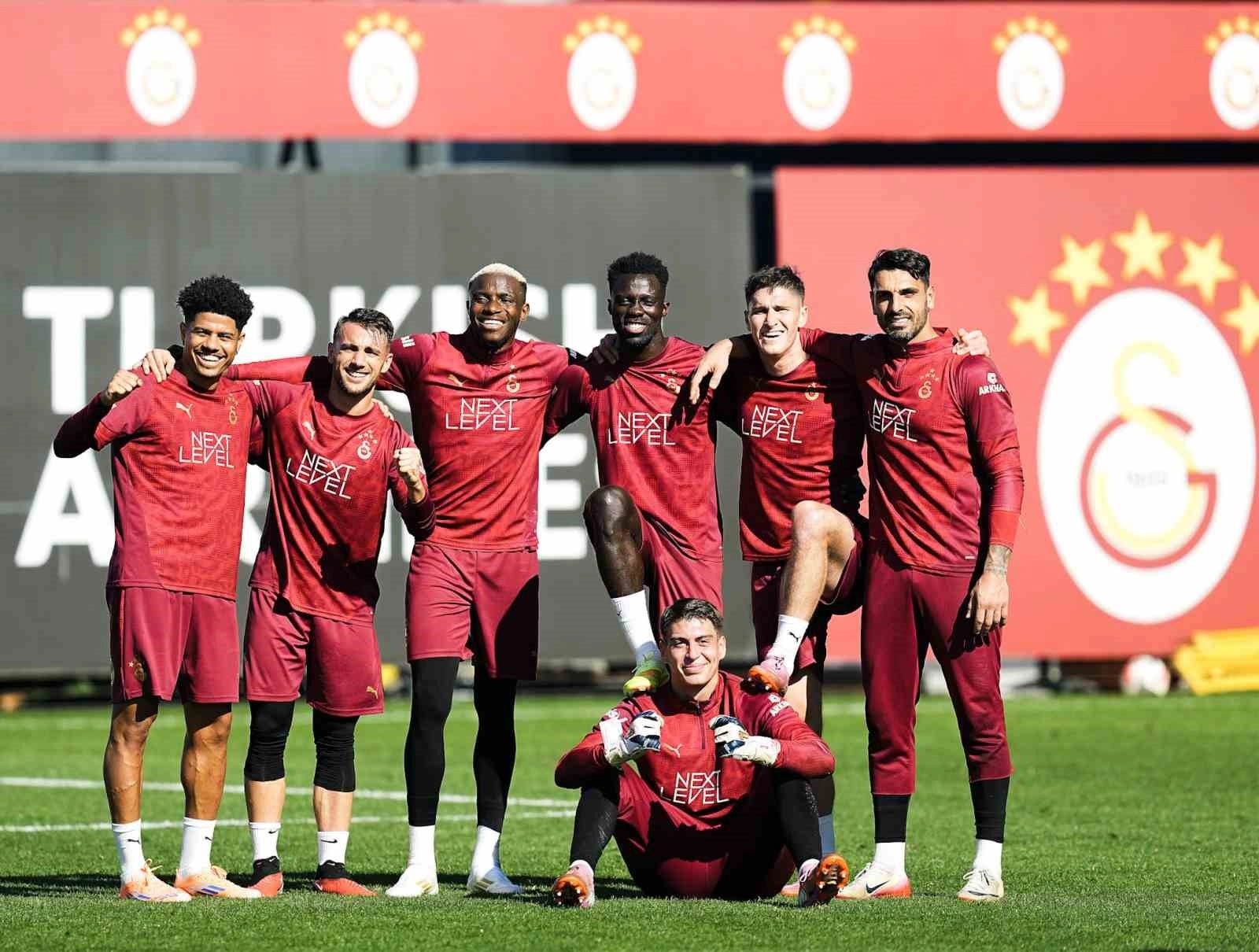 Galatasaray, Şampiyonlar Ligi 4. haftasında TSİ 23’te Hollanda ekibi Ajax’a