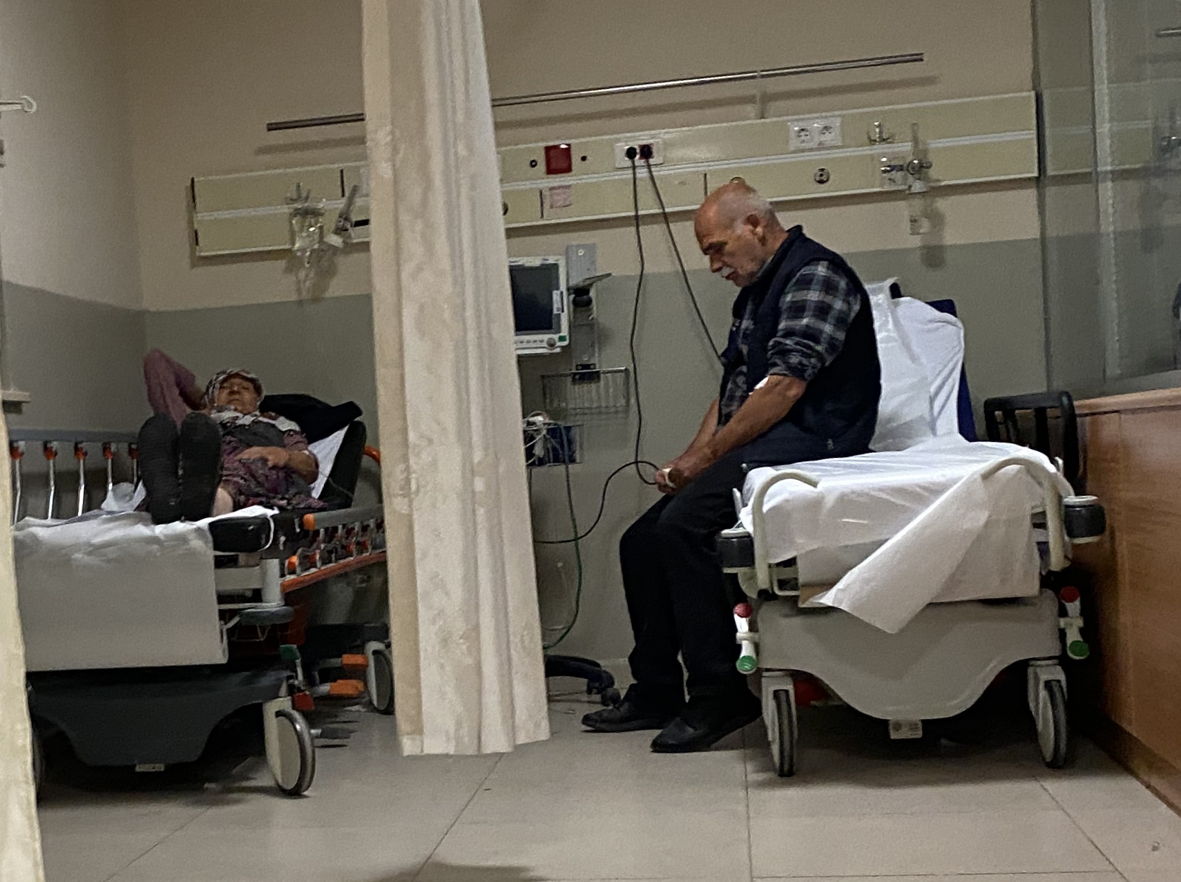 Bursa’da ormandan toplanan mantarları yiyen 7 kişi zehirlenerek hastaneye kaldırıldı.