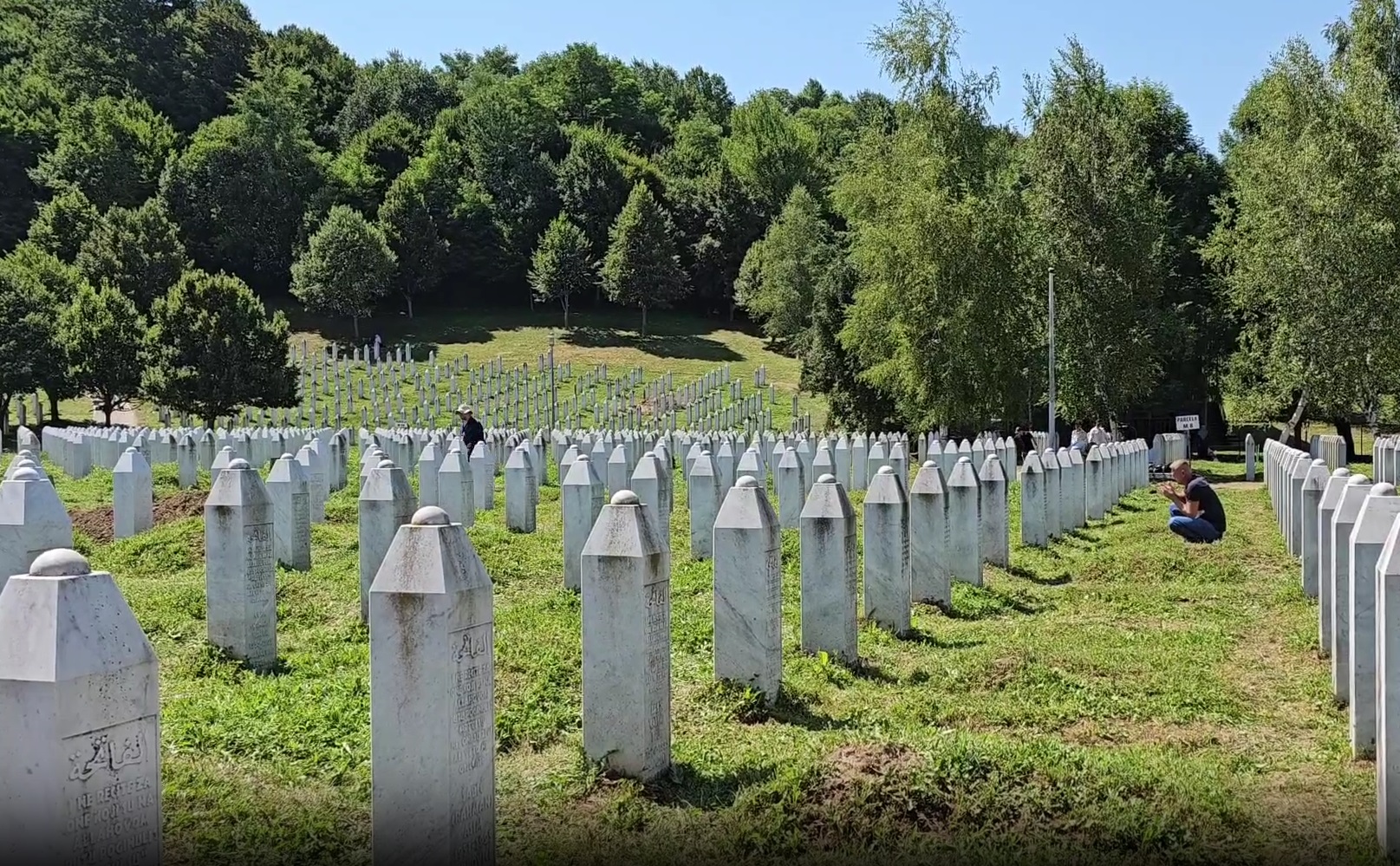 İtalya, Bosna Savaşı sırasında bazı vatandaşlarının para karşılığında sivillere ateş