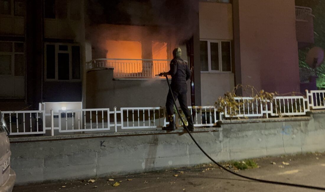 8 katlı bir apartmanın giriş katında çıkan yangında 68 yaşındaki