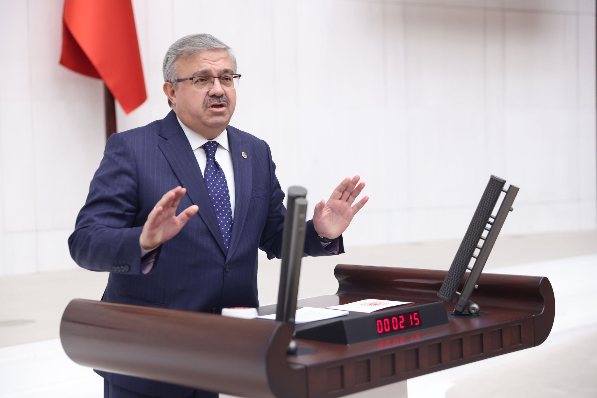 Ak Parti Afyonkarahisar Milletvekili, TBMM Başkanlık Divanı Üyesi Av. İbrahim