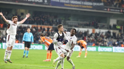 Başakşehir Fatih Terim Stadyumu'nda oynanan Süper Lig maçında Trabzonspor, RAMS