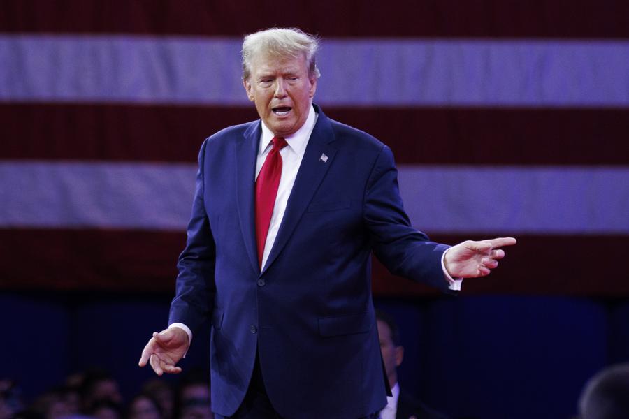 #ABD Başkanı Donald Trump, Florida’dan Washington’a dönerken Air Force One’da