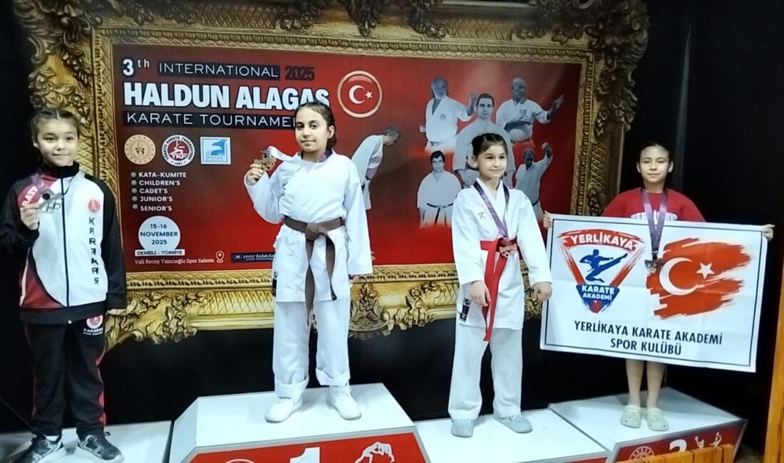 Denizli’de düzenlenen Uluslararası Haldun Alagaş Karate Turnuvası’nda 2016 doğumlu Afyonkarahisarlı