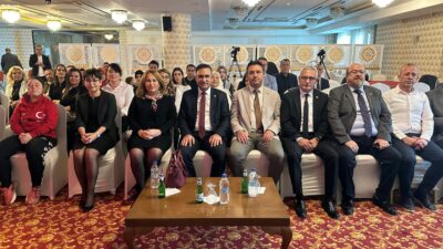 Toplantıda, organ bağışının hayati önemine dikkat çekilerek toplumun bu konuda