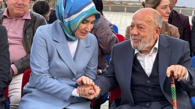 Afyonkarahisar’da hayırsever Evren ailesi tarafından yaptırılan Yakup Evren Ortaokulu, 24