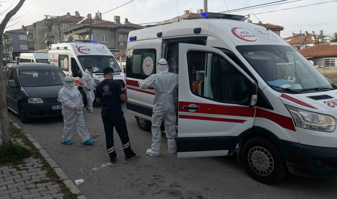 Afyonkarahisar’da yedikleri patates kızartmasından sonra fenalaşan anne ve 3 çocuğu,